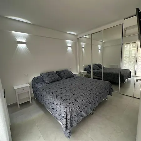 Lejlighed Impeccable 3 Pieces 80m2 Double Balcons,proche Juan Les Pins Proche Cannes *