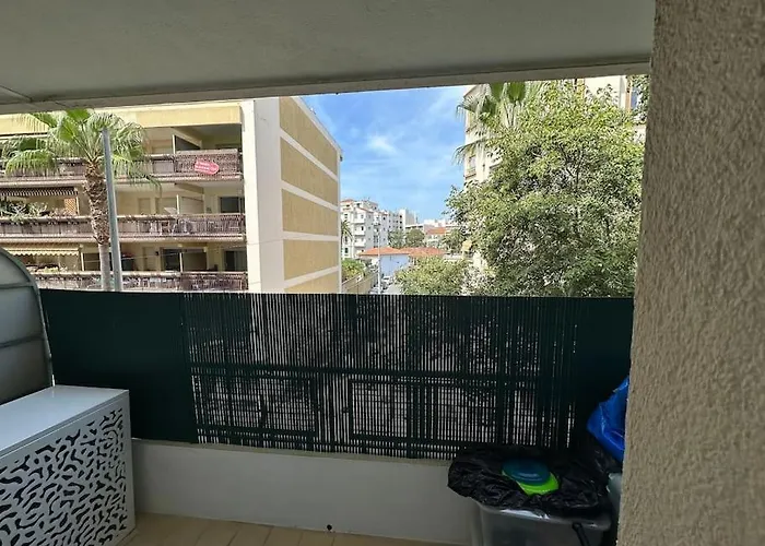 דירה Impeccable 3 Pieces 80m2 Double Balcons,proche Juan Les Pins Proche Cannes